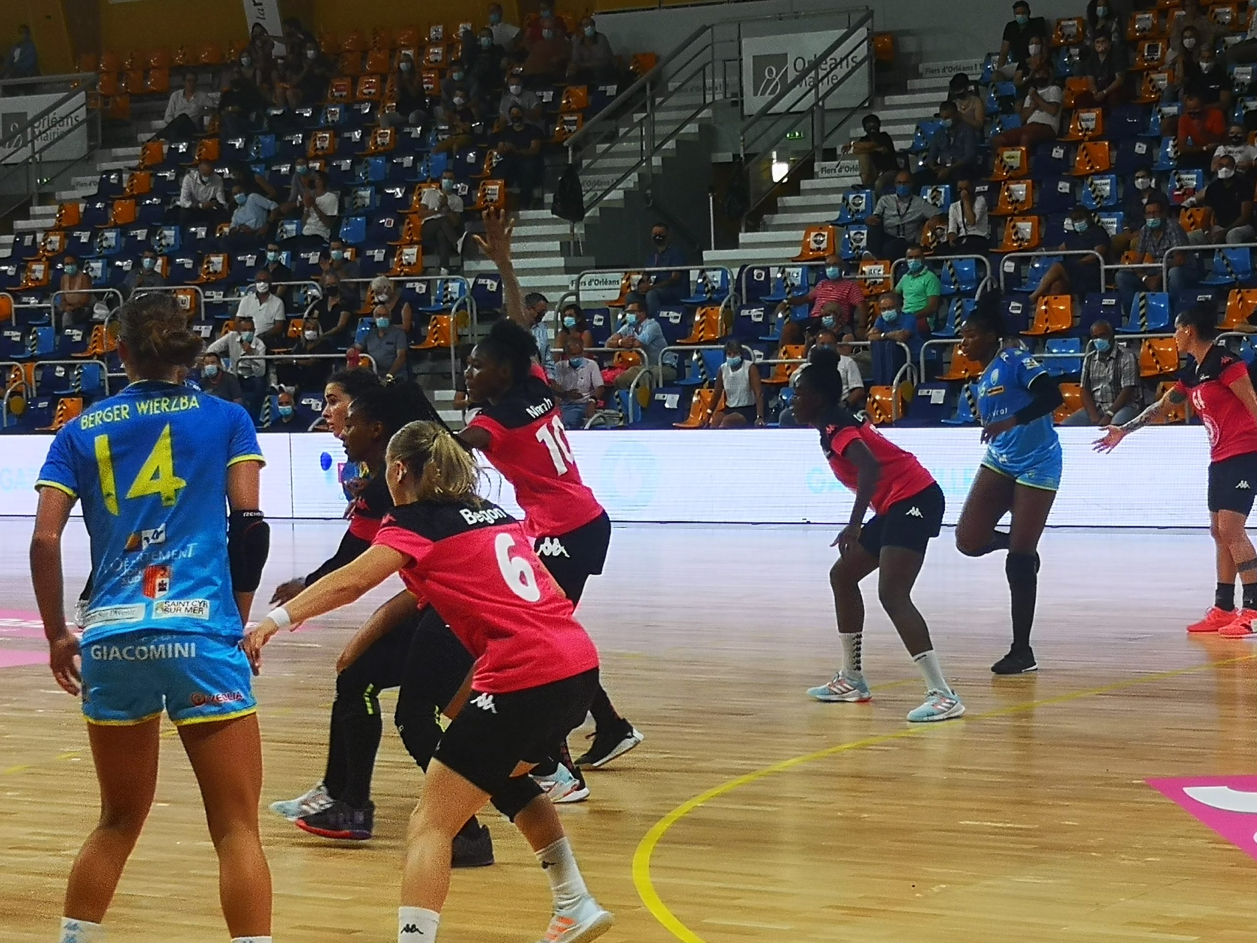 les panthères fleury handball sport féminin orléans